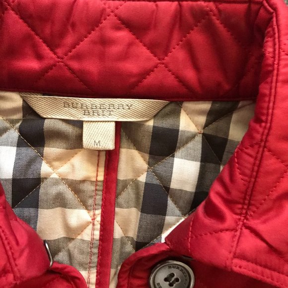 Burberry quilted red womens jacket in Medium - Picture 3 of 6